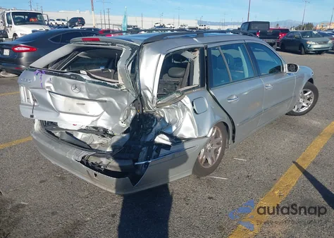 2004 Mercedes-Benz E 320 z USA, uszkodzony, nr VIN WDBUH65J64A519079